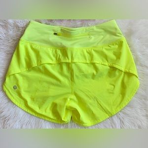 LuLuLemon HIGHLIGHT YELLOW speed up shorts!! mid-rise 4”!